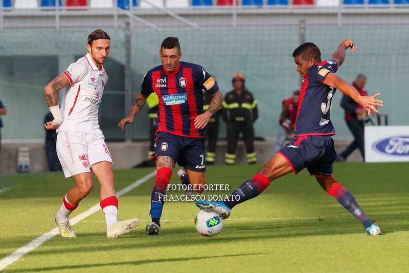 11 Giornata: Crotone – Perugia 2 – 3 – Foto