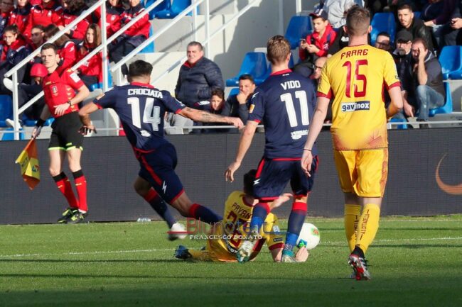 Al 87' ci a pensato Luppi del Cittadella a pareggiare a Crotone,