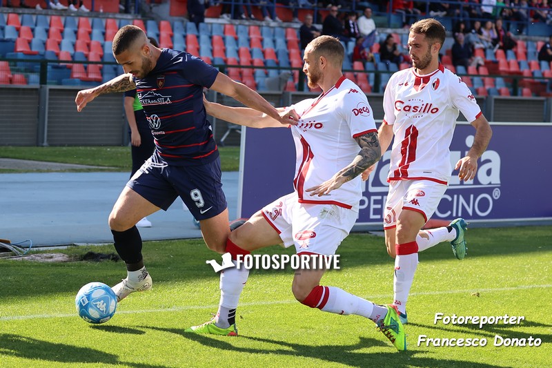 35 Giornata: Cosenza – Bari 4 – 1 – Fotogallery