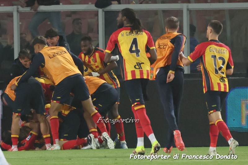 Lecce, la Bomba di Ramadani Tiene Viva la Speranza: 1-0 al Torino, Ora l’Ultima Battaglia a Roma Lecce, la Bomba di Ramadani Tiene Viva la Speranza: 1-0 al Torino, Ora l’Ultima Battaglia a Roma