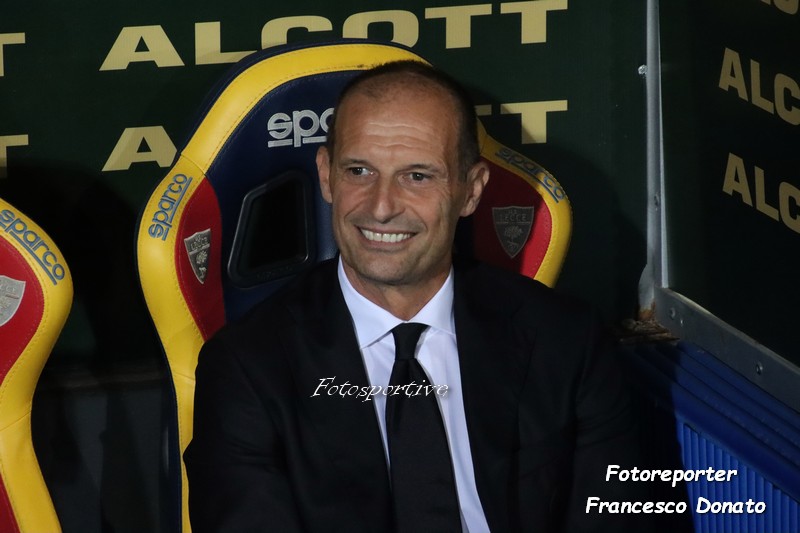 Milan torna in vetta: Allegri guida i rossoneri al primo posto Milan torna in vetta: Allegri guida i rossoneri al primo posto